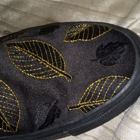 Zara Men Unisex Embroidered Leaf Lounge Slip On Loafers - Picture 2 of 8